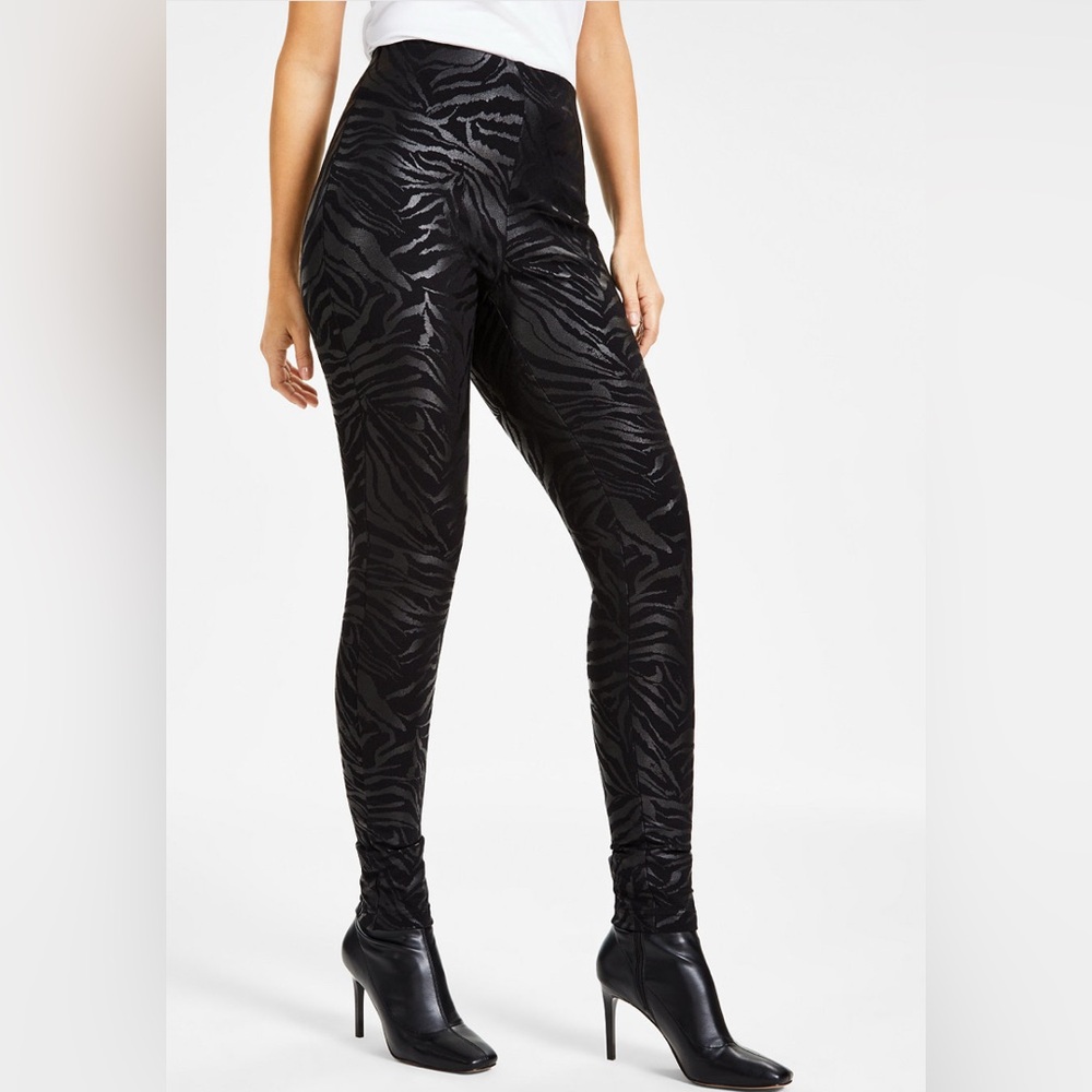 NWOT Women’s Leggings INC Size S